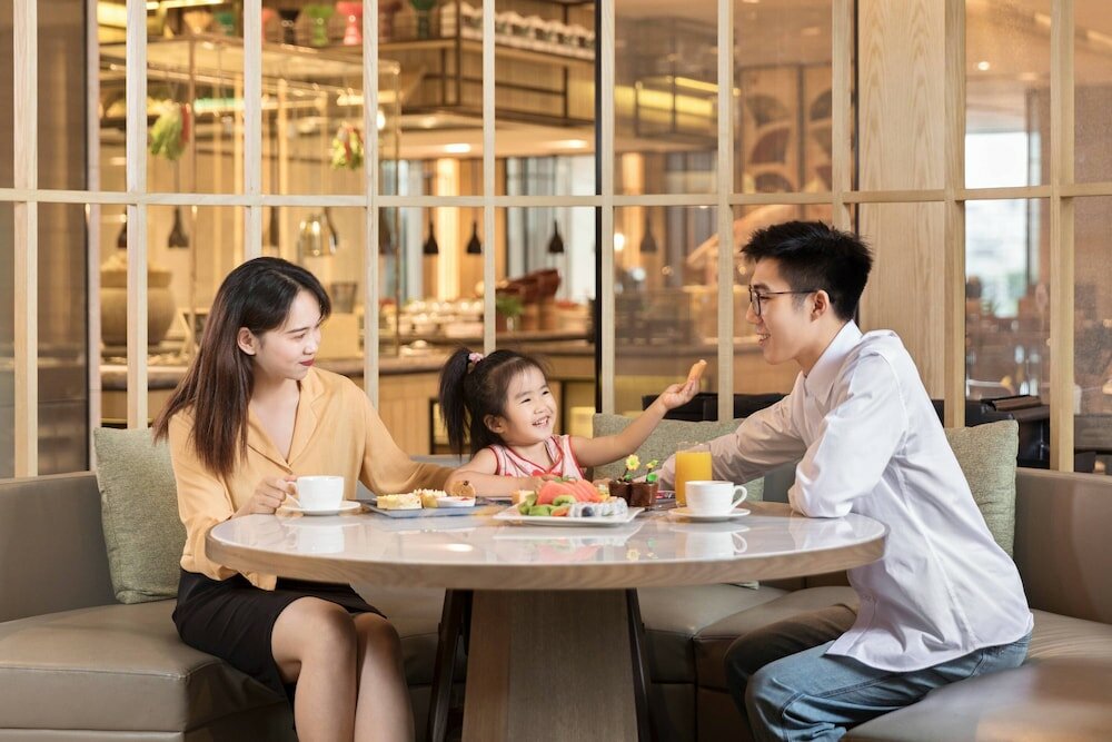 Фото Courtyard by Marriott Shenzhen Bao'an