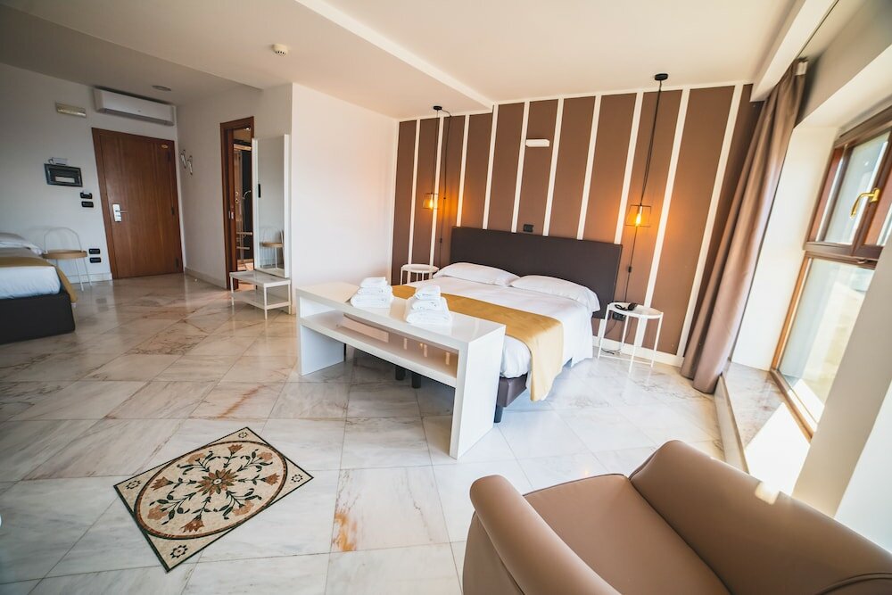 Фото Hotel Continental