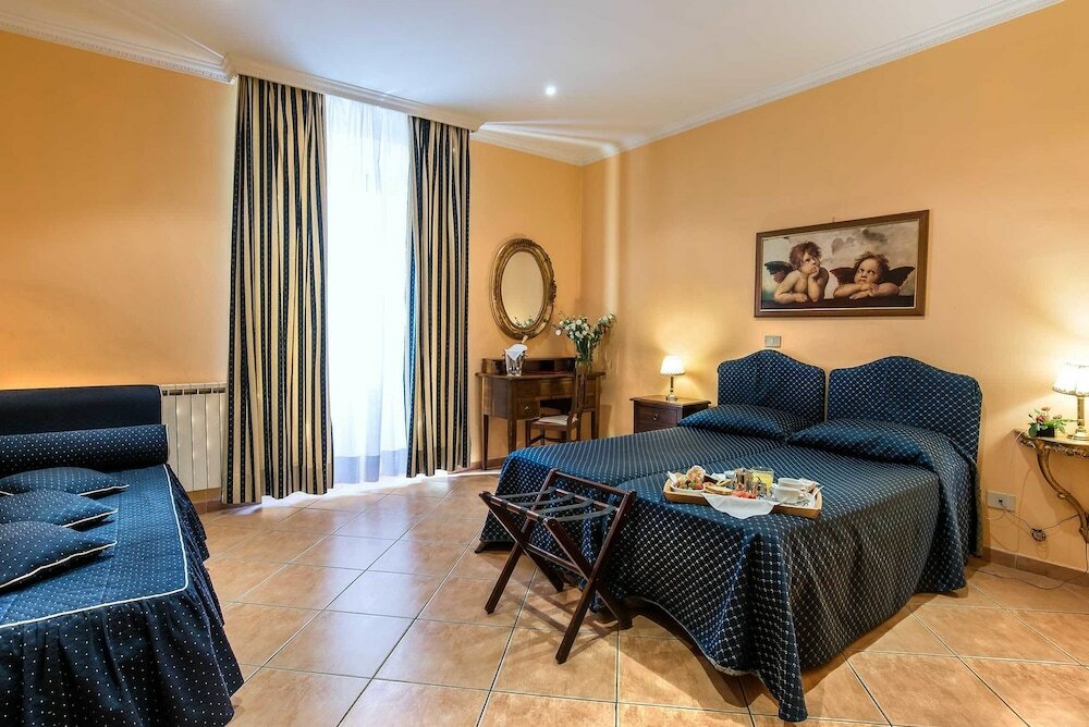 Фото Hotel Caracciolo