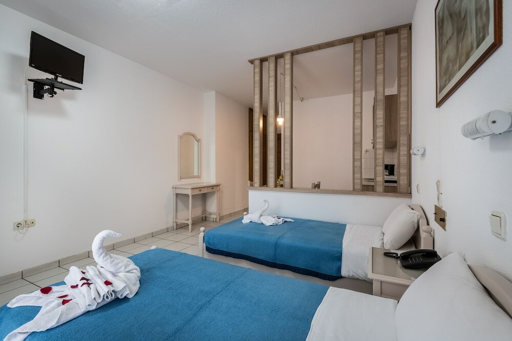 Фото Angela Hotel