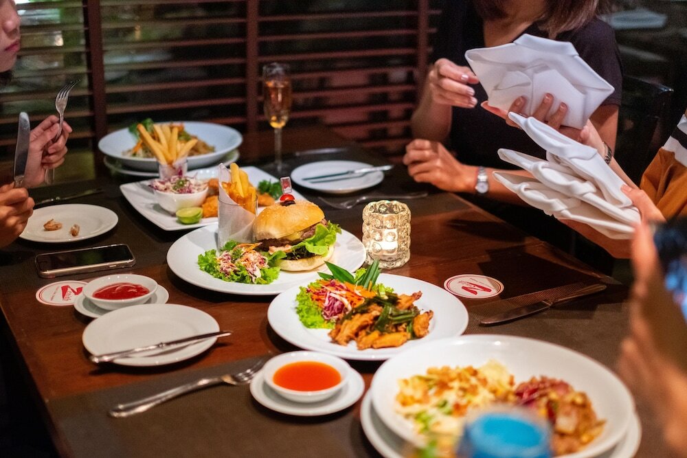 Фото Zenith Sukhumvit Hotel