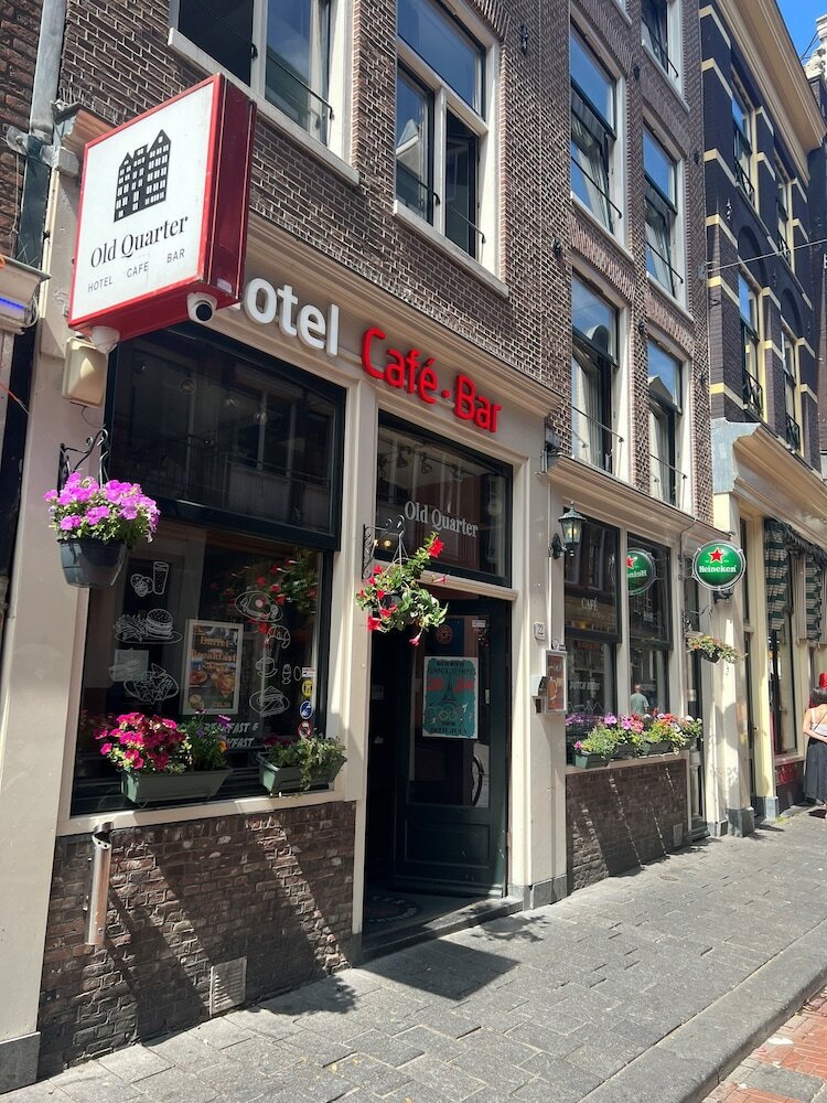 Фото Hotel Old Quarter
