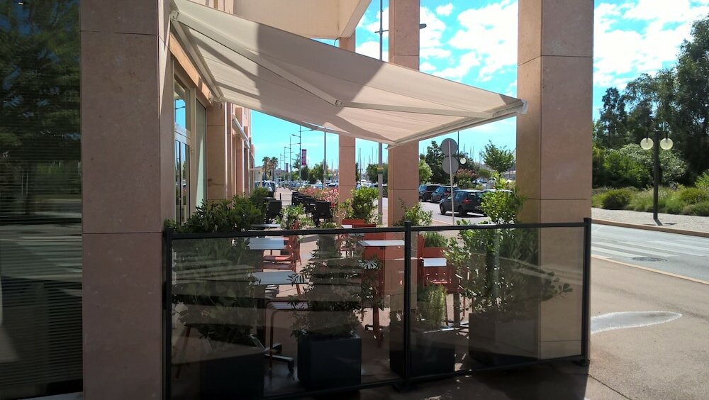 Фото ibis Martigues Hotel