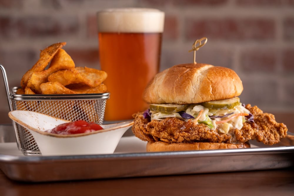 Фото New Orleans Marriott Warehouse Arts District