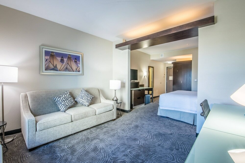 Фото Fairfield Inn & Suites by Marriott Denver Downtown