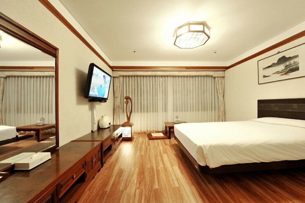 Фото Jeju Pacific Hotel