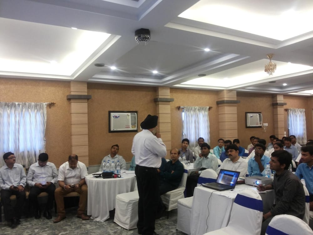 Фото Hotel Esteem