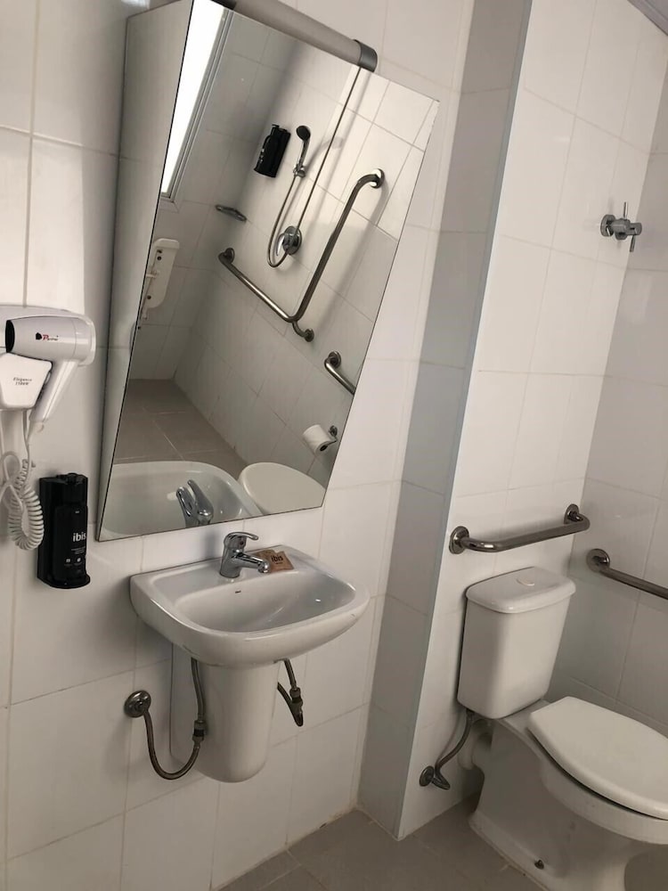 Фото Ibis Budget Piracicaba