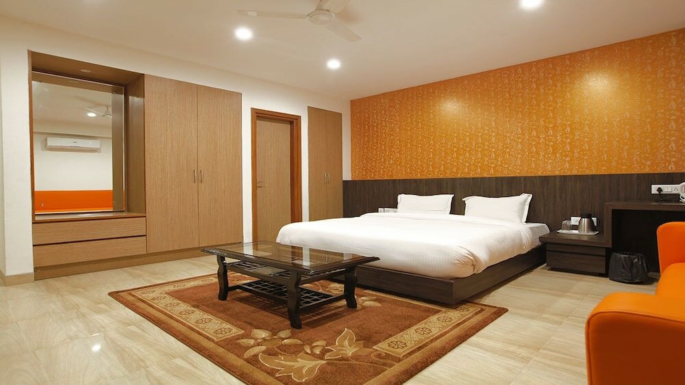 Фото Hotel Santosh Dham