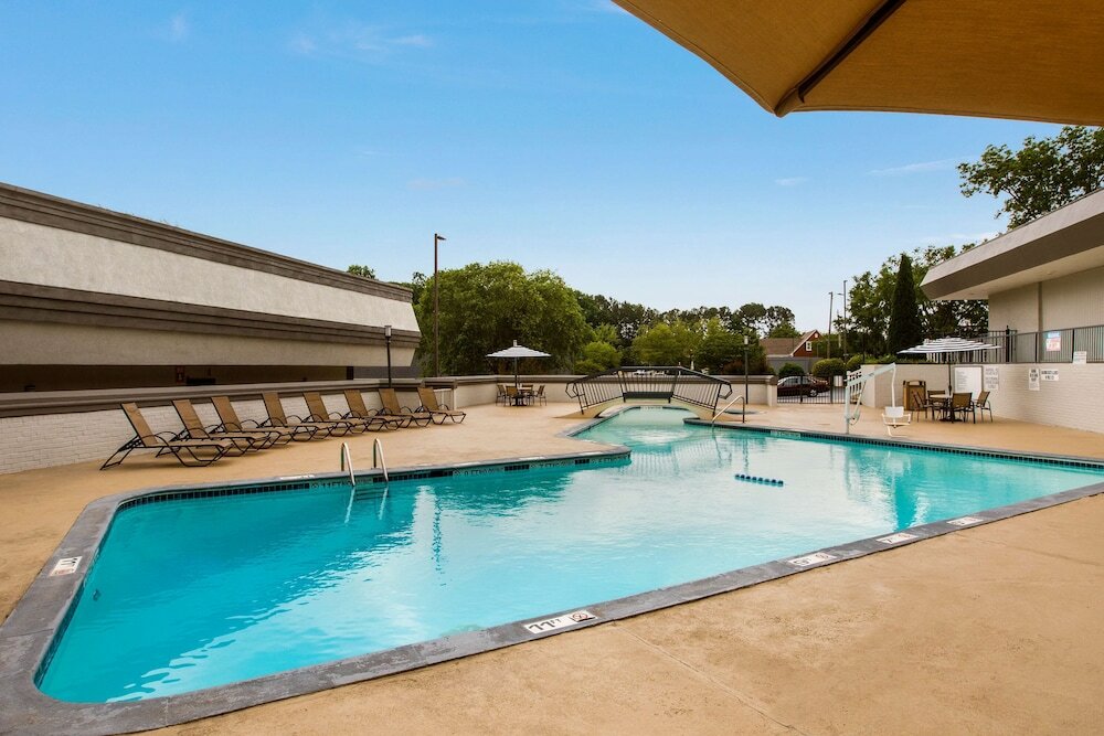 Фото Best Western Southlake Inn