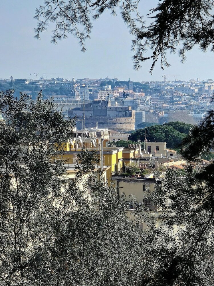 Фото Aurelia Garden Rooms B&b