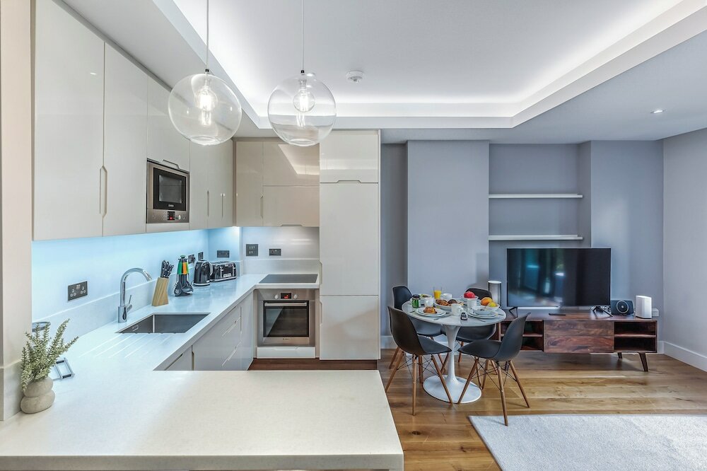 Фото Grays Inn by Q Apartments