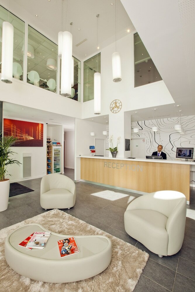 Фото Nanterre - Residhome Appart Hotel Nanterre La Défense