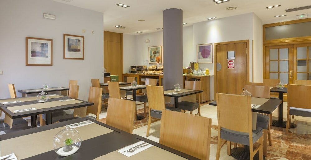 Фото Hotel Porcel Torre Garden