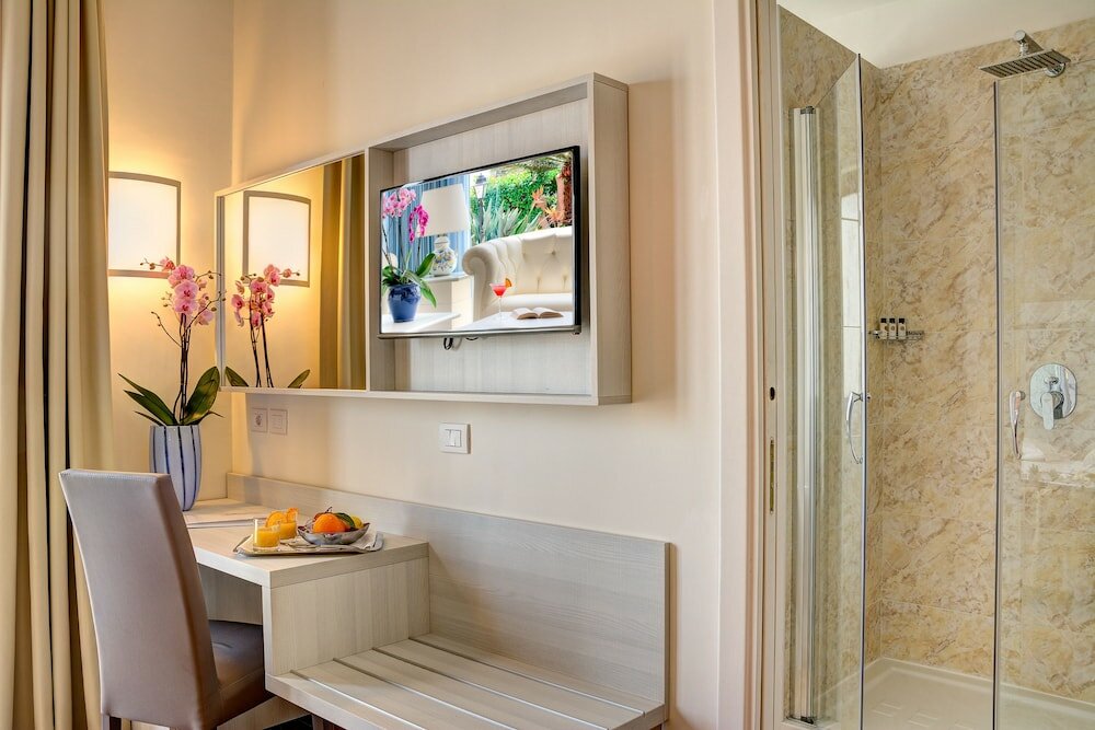 Фото Hotel Caravel