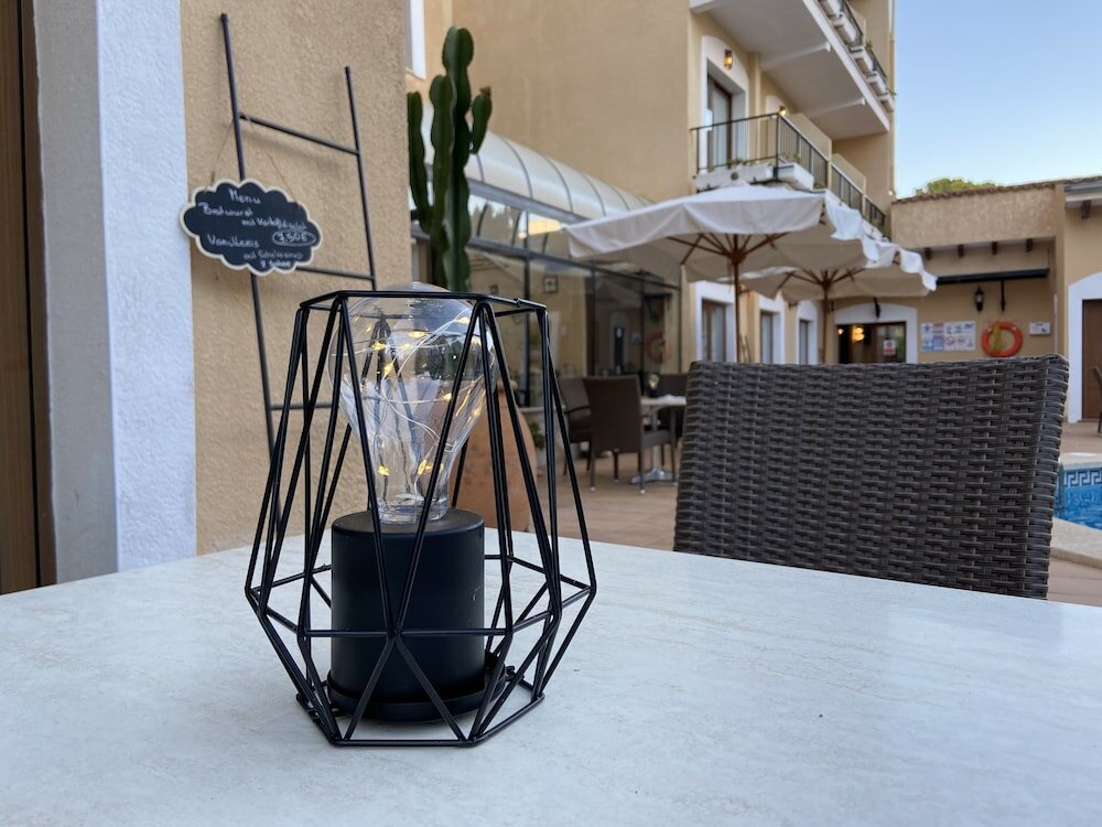 Фото Hostal Villa Rosa