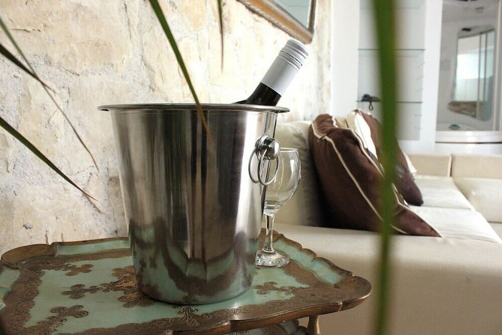 Фото Elizabeth Suites