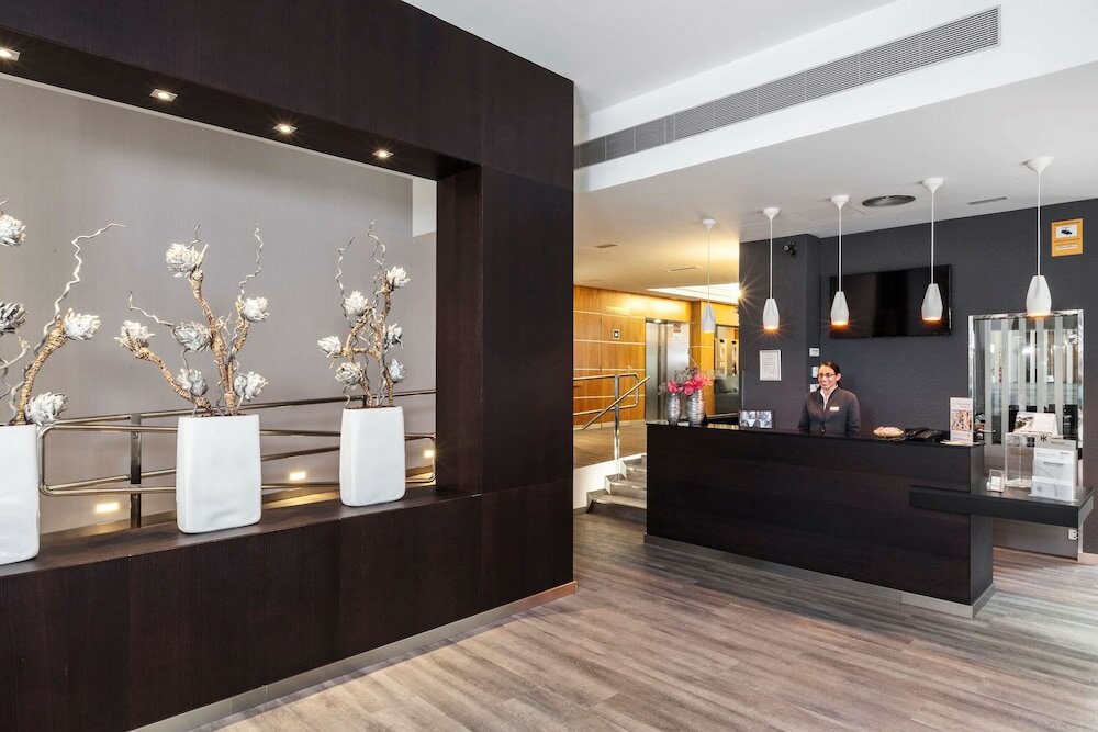 Фото Catalonia Excelsior Hotel