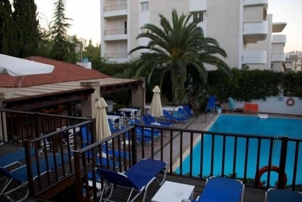 Фото Green Hill Hotel