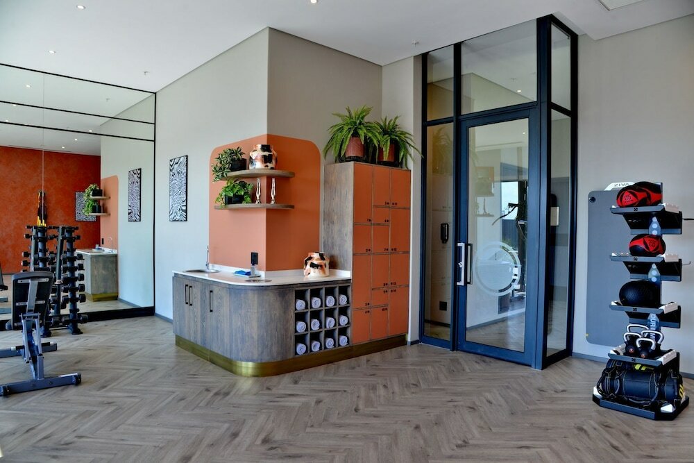 Фото Courtyard Hotel Waterfall City