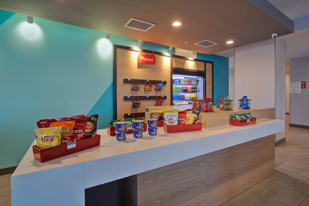 Фото Avid Hotel Detroit Warren, an Ihg Hotel