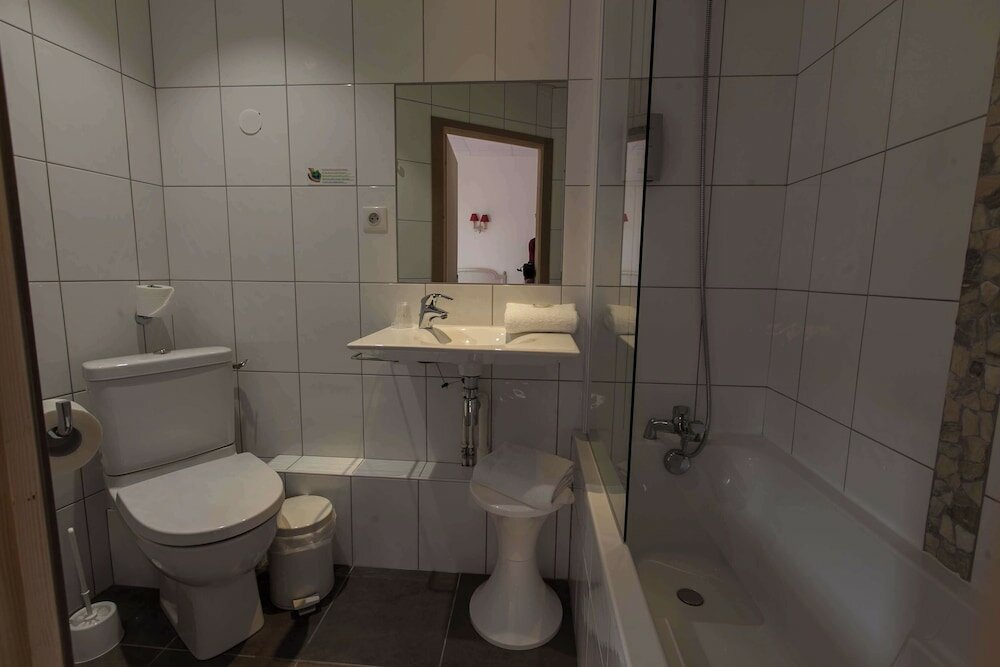 Фото Brit Hotel Bristol Montbéliard