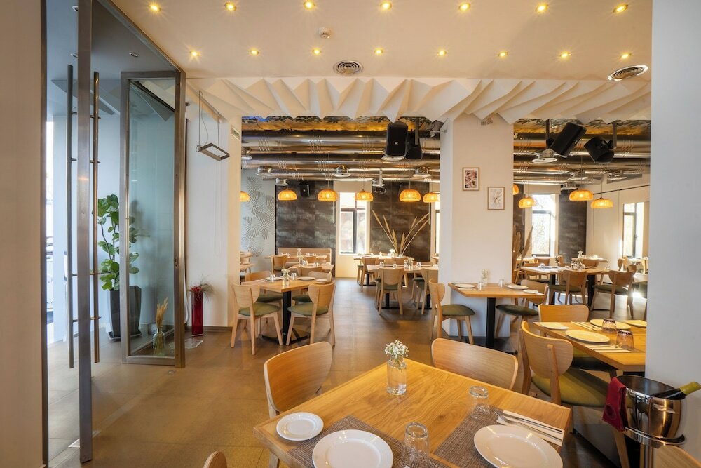 Фото Lato Annex Boutique Rooms