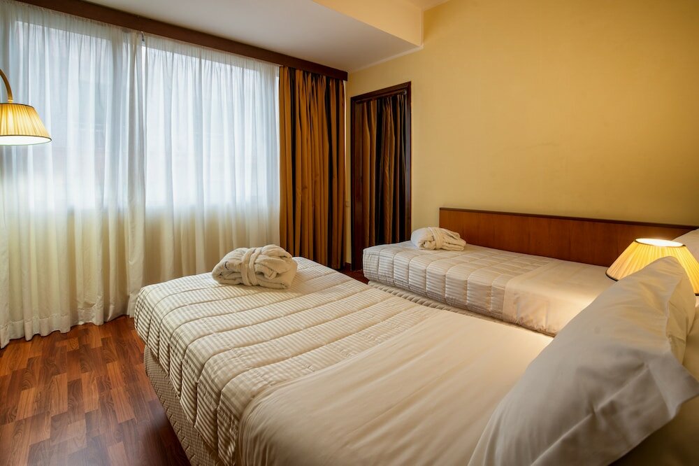 Фото Hotel Royal Palace