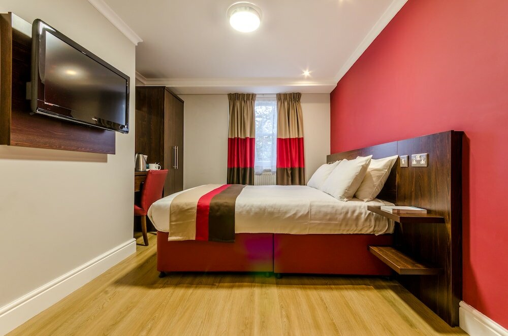 Фото Royal Cambridge Hotel