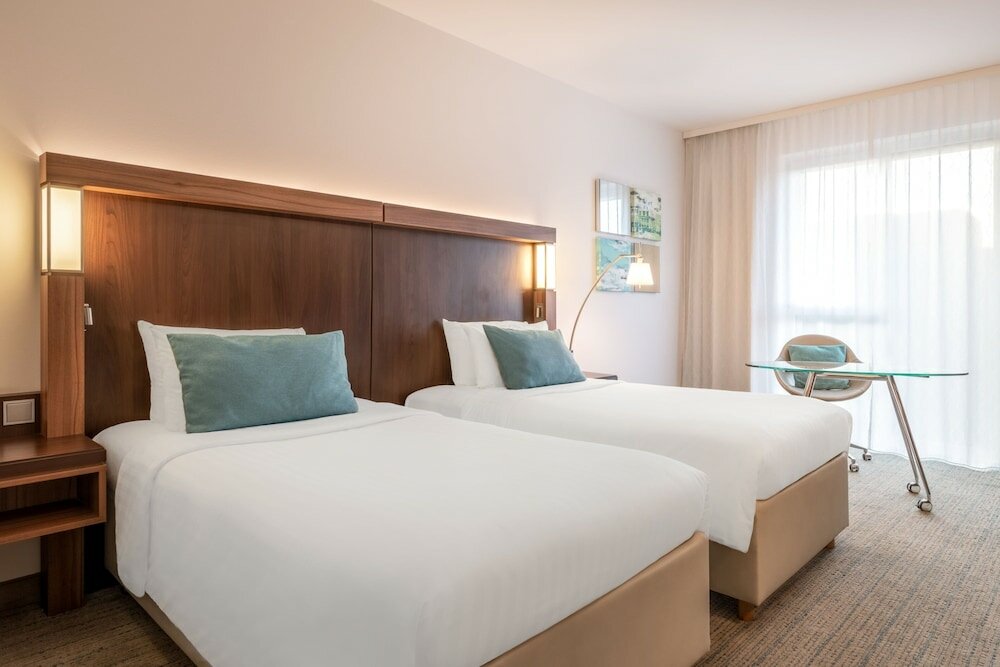 Фото Courtyard by Marriott Cologne
