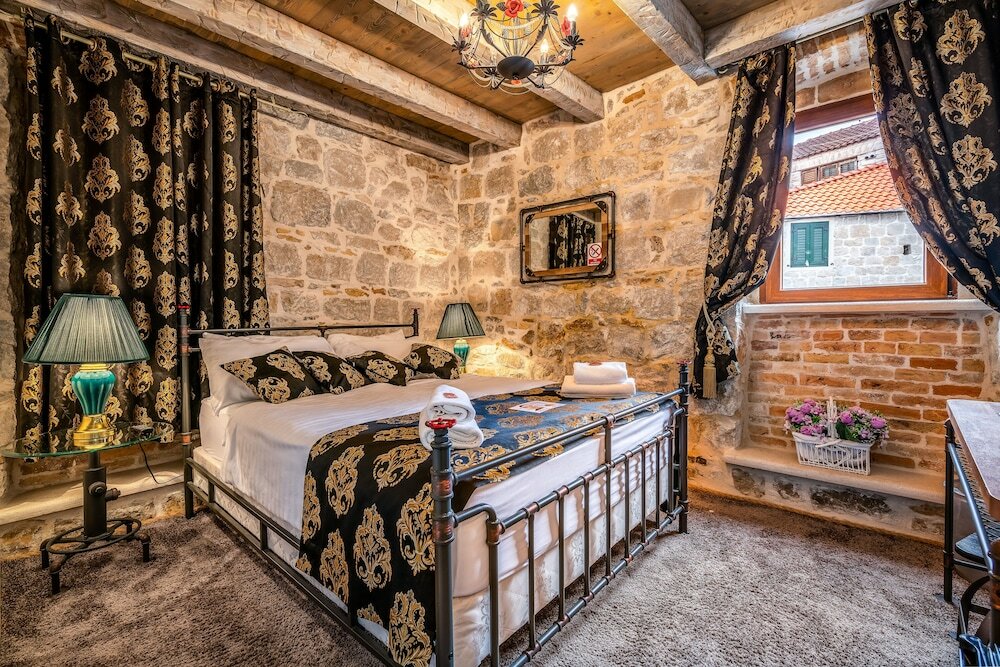 Фото Heritage Palace Varos - Mag Quaint & Elegant Boutique Hotels