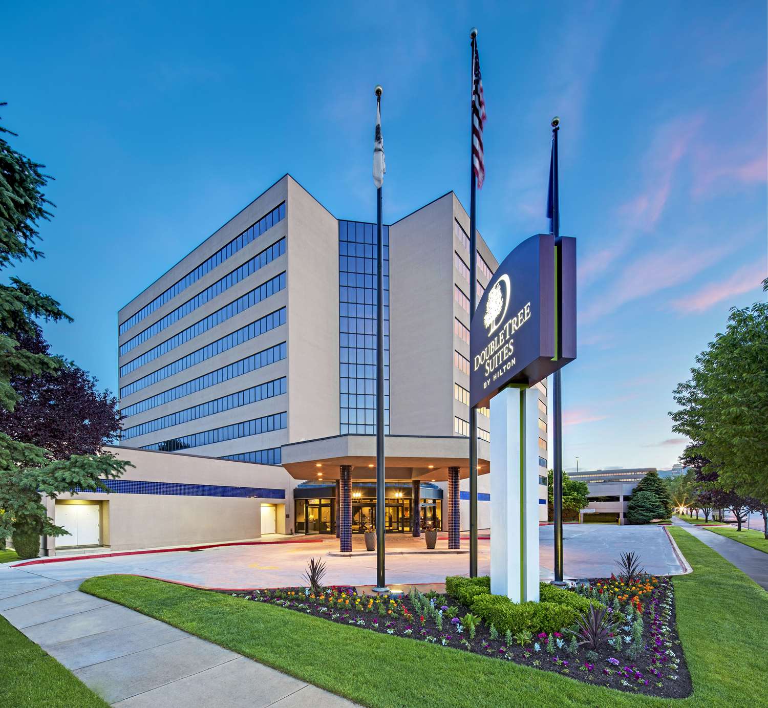 Фото DoubleTree Suites by Hilton Hotel Salt Lake City