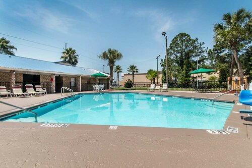 Гостиница Quality Inn Hinesville - Fort Stewart Area в Хайнсвилле