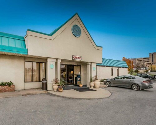 Гостиница Econo Lodge Altoona I-99 в Алтуне