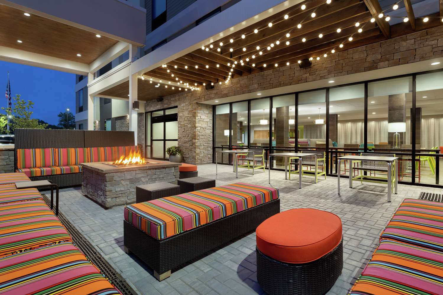 Фото Home2 Suites by Hilton New Brunswick, Nj