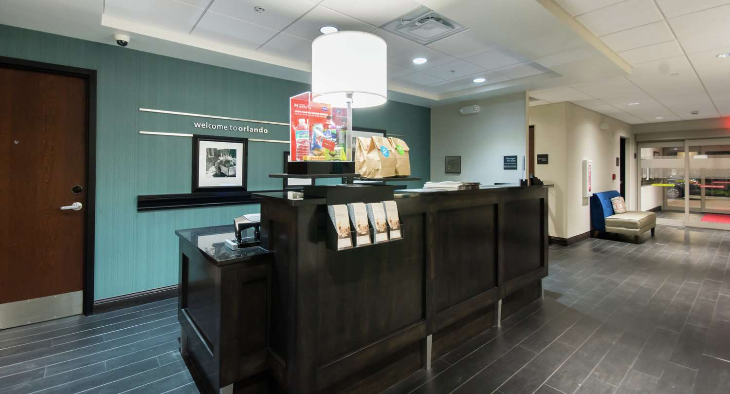 Фото Hampton Inn & Suites Orlando At SeaWorld