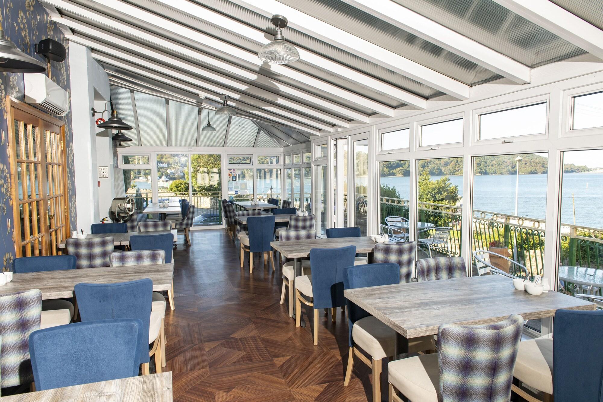 Фото Eryl Mor Hotel