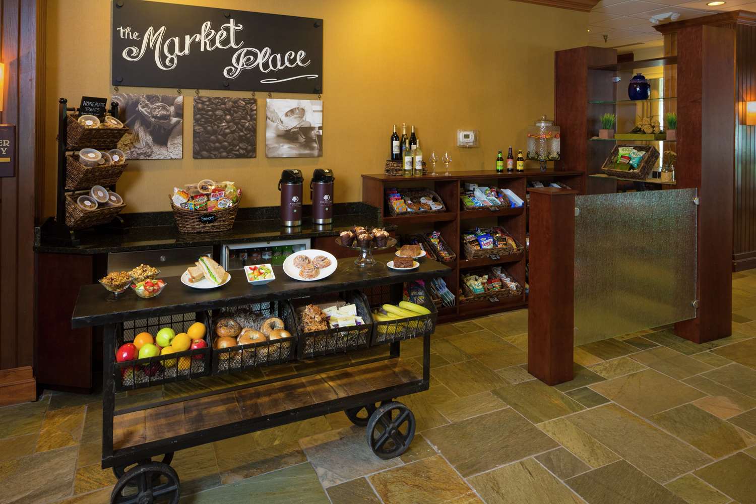 Фото DoubleTree by Hilton Asheville Biltmore