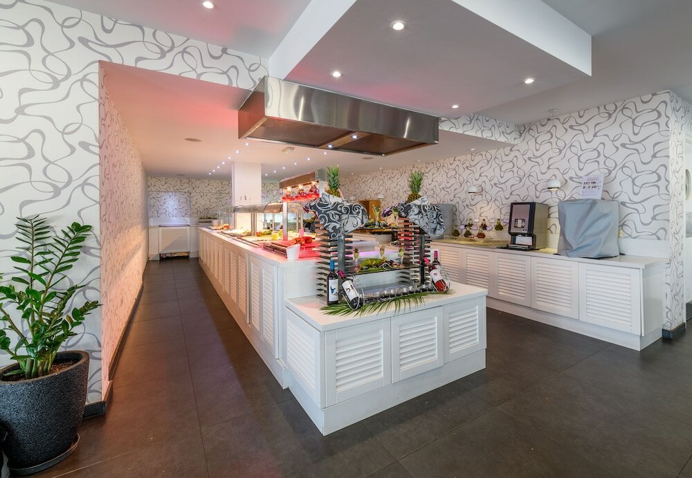 Фото Tasia Maris Oasis