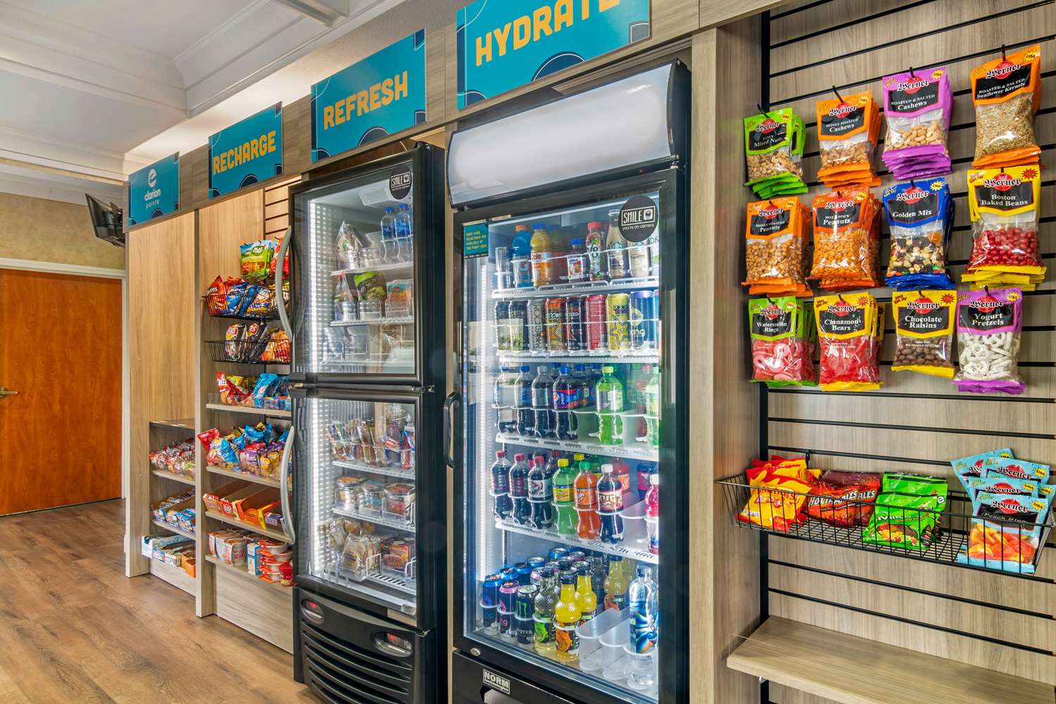 Фото Clarion Pointe Medford