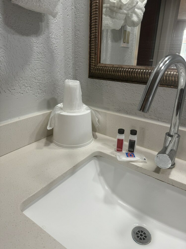 Фото Motel 6 Savannah Ga Gateway & I95