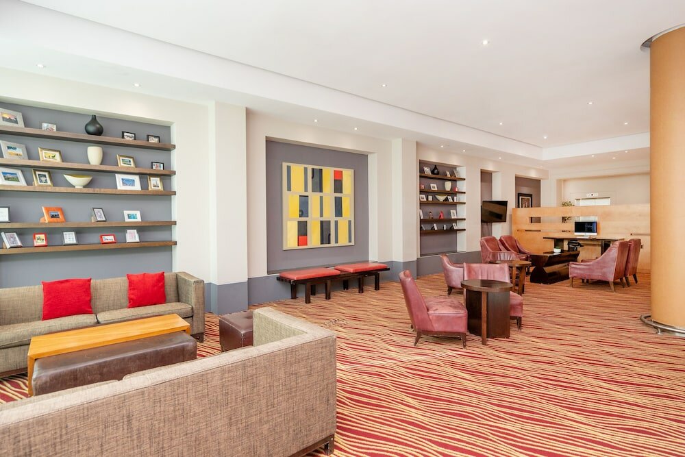 Фото Radisson RED London Twickenham