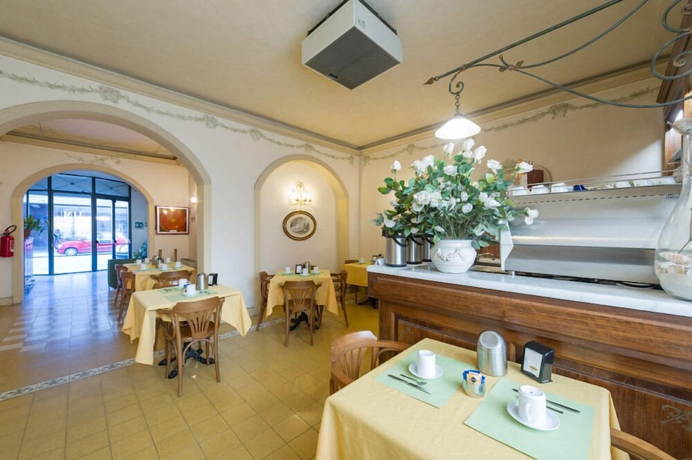 Фото Hotel Moderno