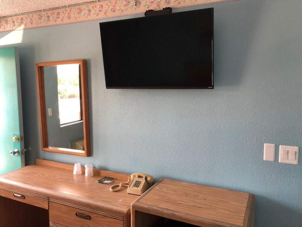 Фото Chester Inn Motel