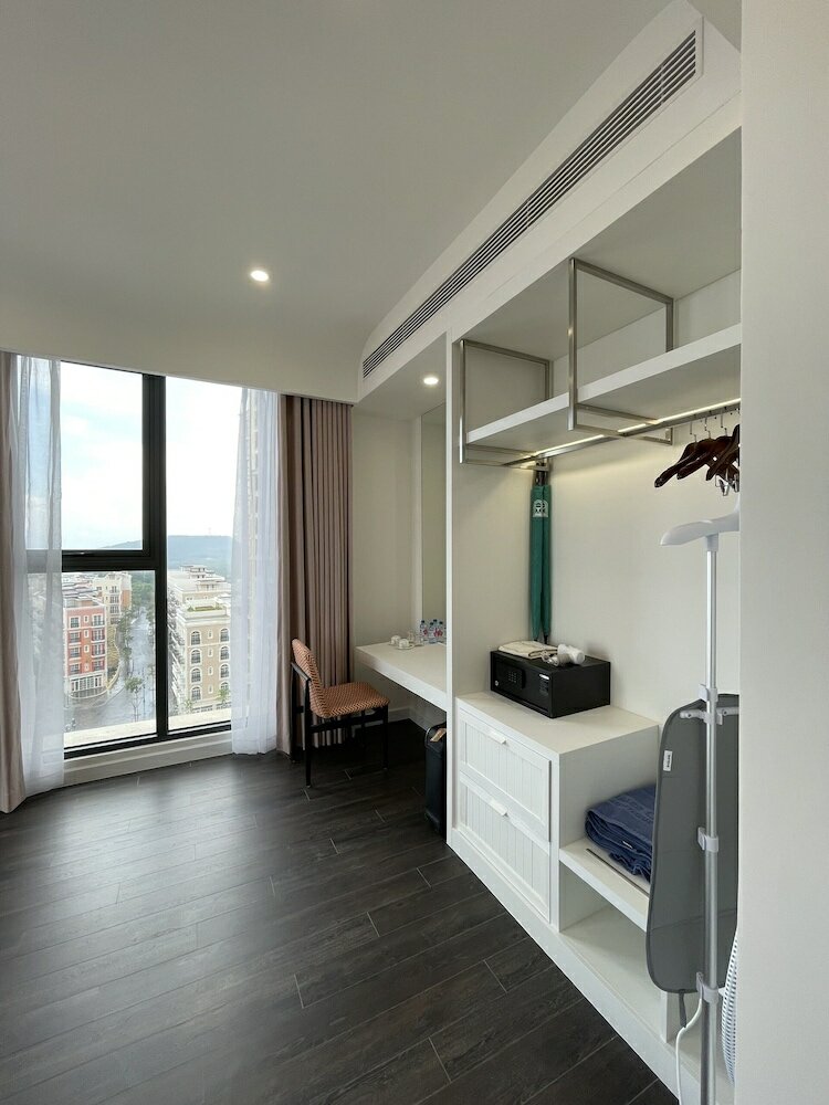 Фото Times Corner Sorrento Hotel