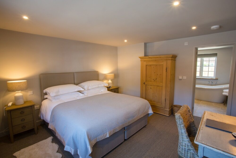 Фото The Pointer