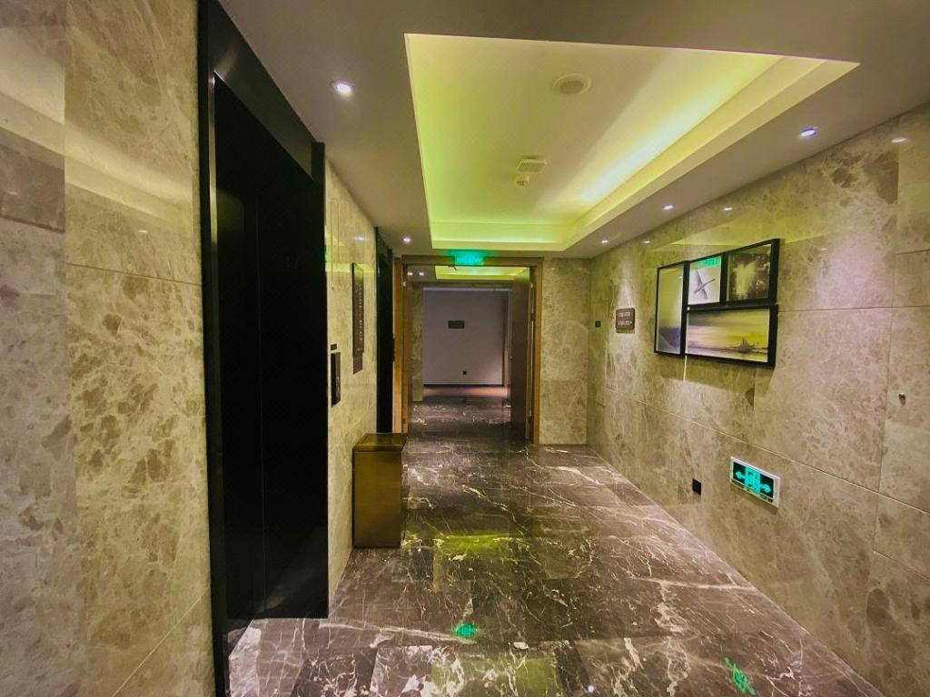 Фото Hampton by Hilton Beihai High-Speed Train Station