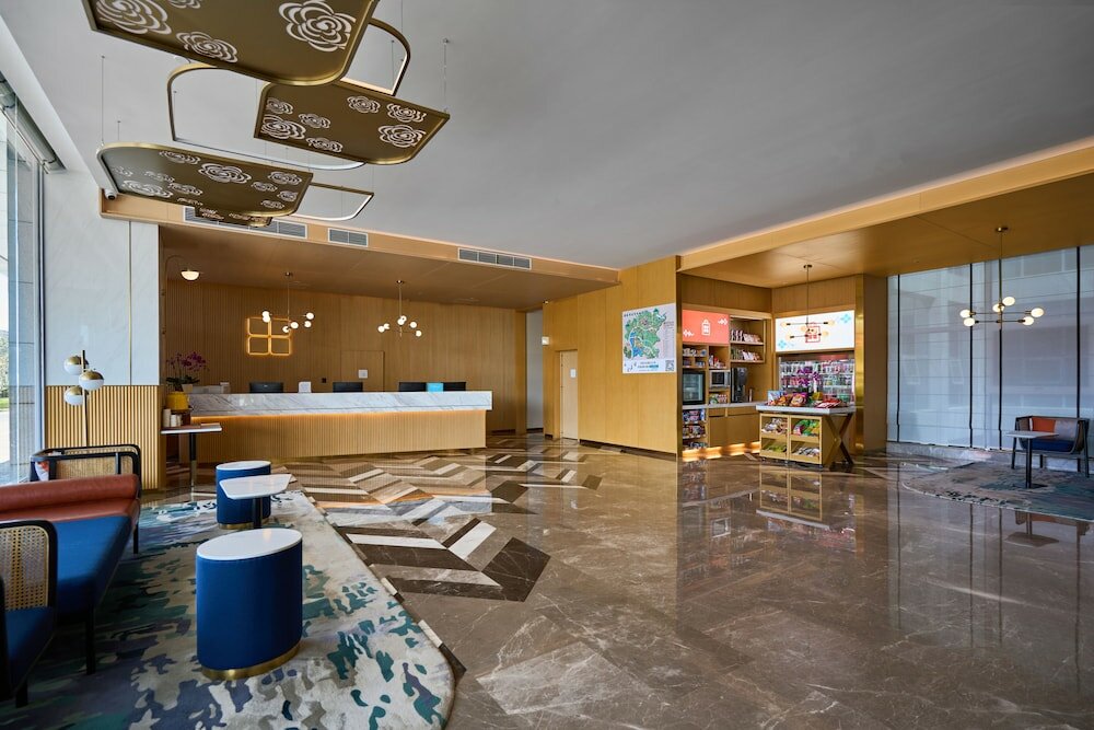 Фото Hilton Garden Inn Kunming Dianchi