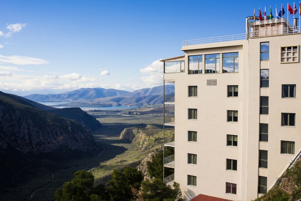 Фото V Hotel Delphi