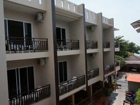 Hotel Kata Beachwalk, Phuket Province, photo